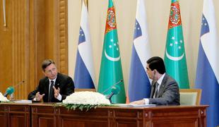 Pahor v Turkmenistanu predvsem o krepitvi gospodarskega sodelovanja