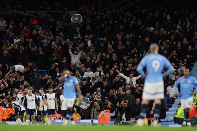 Manchester City Tottenham | Manchester City je na Etihadu izgubil proti Tottenhamu kar z 0:4. | Foto Reuters