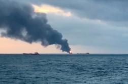 V požaru dveh tankerjev blizu Krima deset mrtvih