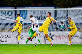V Domžalah šest golov in delitev točk, Koper poglobil krizo Olimpije