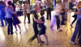 V Nemčiji pritiski za odpravo velikonočne prepovedi plesa