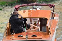 Kanye West dobil dosmrtno prepoved vstopa v beneške vodne taksije #video