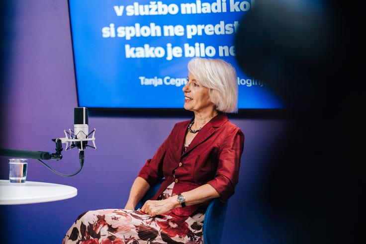 "Ko sem začela nastopati na televiziji, sem si želela sporočati vpliv vremena na ljudi kot sestavni del vremenske napovedi." | Foto: Jan Lukanović