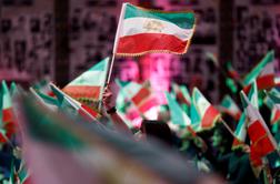 Protestniki v Iranu ne popuščajo, spet so šli na ulice