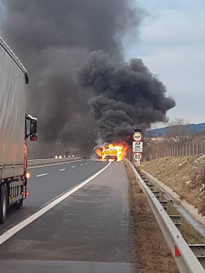 tovornjak požar | Foto: Goran Savić