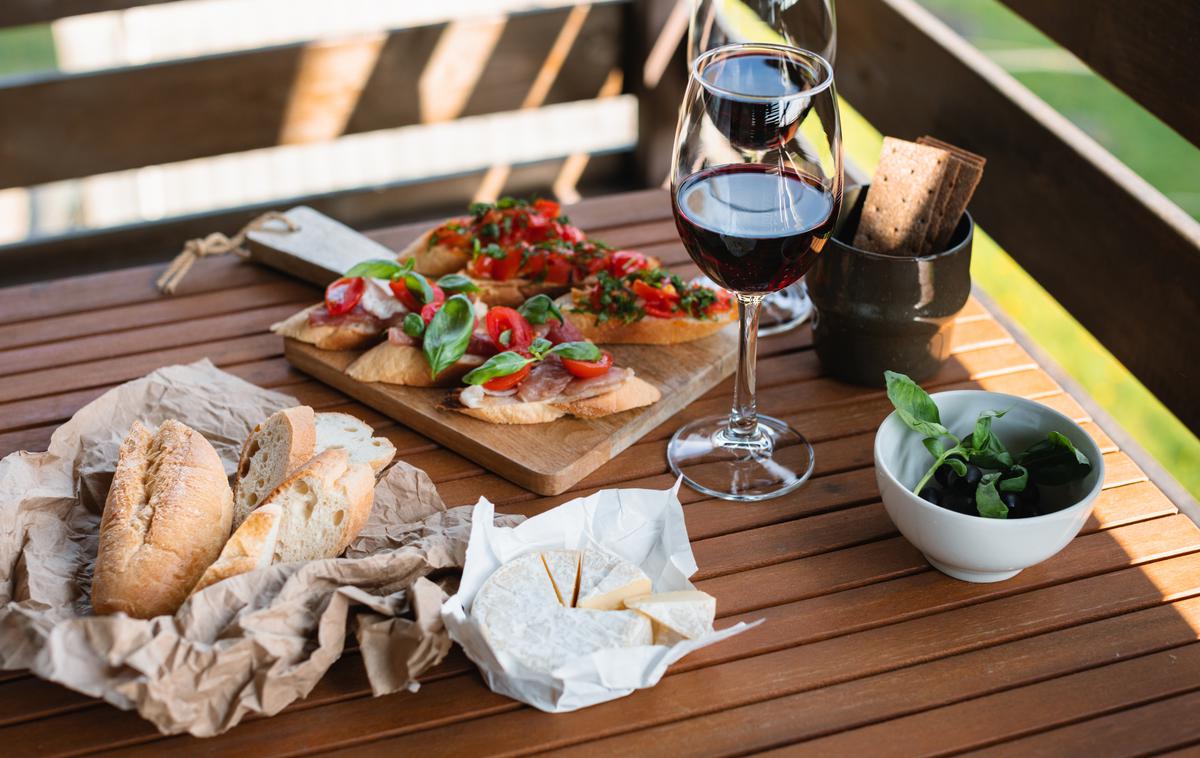 piknik, balkon | Foto Shutterstock