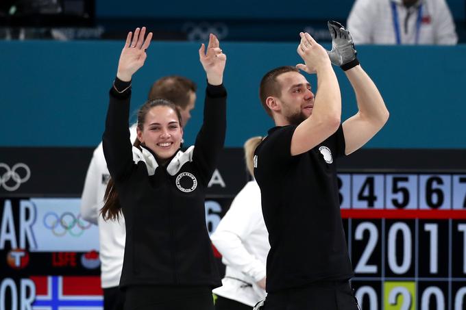 Aleksander Krušelnicki in Anastazija Brizgalova sta bila med mešanimi dvojicami tretja v curlingu, a je dopinški test Krušelnickega pozneje pokazal, da si je pomagal z meldonijem. | Foto: Getty Images