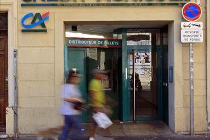 Moody's znižal oceno francoskih bank