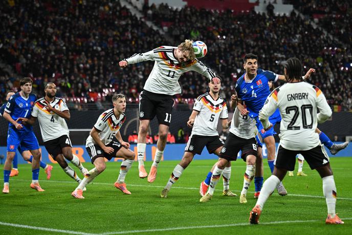Nemci in Nizozemci na SP, Modrić pomagal pri preobratu Hrvaške