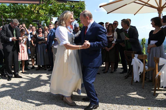 Vladimir Putin, Avstrija, poroka | Vladimir Putin je bil eden od svatov na poroki avstrijske zunanje ministrice. | Foto Reuters