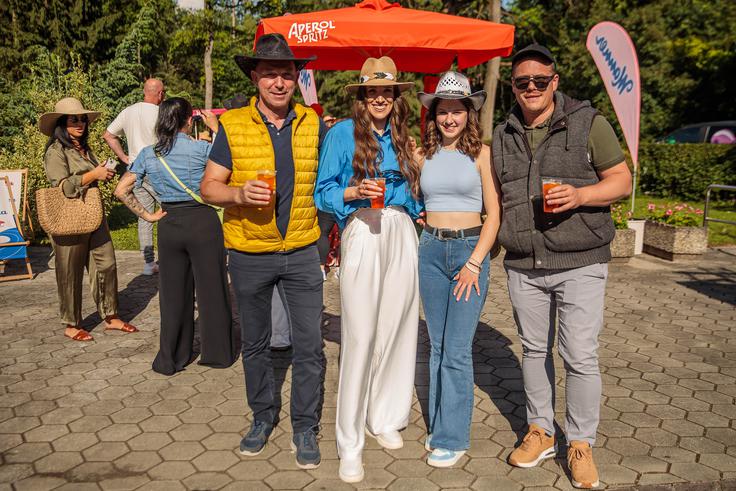 Piknika se je udeležilo tudi nekaj tekmovalcev iz MasterChefa. | Foto: Mediaspeed