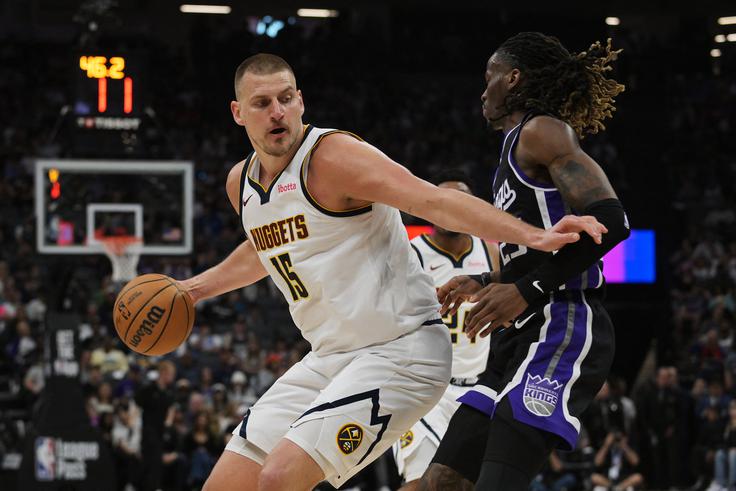 Denver Nuggets so s pomembno zmago prekinili niz porazov in se približali potrditvi neposredne uvrstitve v končnico. | Foto: Reuters
