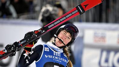 Mikaela Shiffrin razred zase, zelo dobra tudi Dvornik