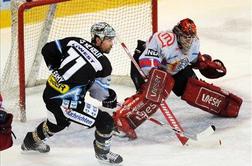 Jesenice klonile v Linzu