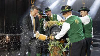 Poklon tradiciji, skupnosti in prihodnosti