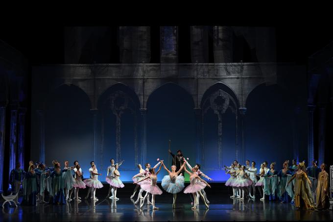 Baletna predstava Rajmonda | Foto: arhiv ansambla / Cankarjev dom