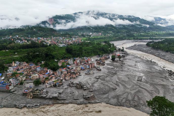 Katastrofalne poplave: bojijo se najhujšega