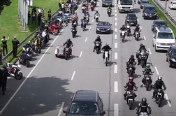 Nemška mesta preplavili protestniki na motorjih #video