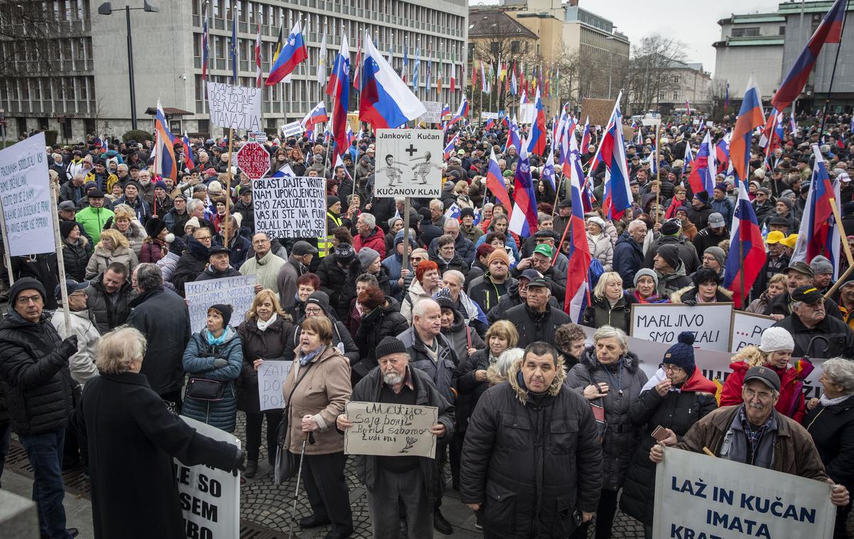 Protestni shod upokojencev, ki ga je pripravila ljudska iniciativa Glas upokojencev Slovenije. Upokojenci | Foto Bojan Puhek
