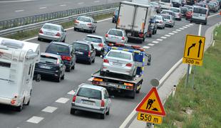 Zastoji na avtocesti proti Mariboru in na ljubljanski obvoznici