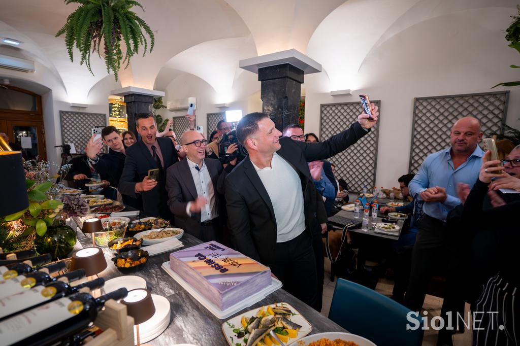 Zoran Stevanović, Resnica