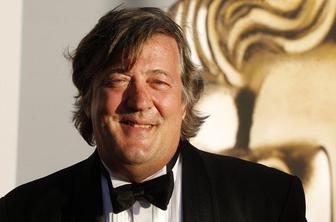 Stephen Fry je dobil vlogo v ameriški nadaljevanki