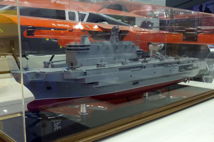 Uradni model ladje Projekt 23900 Ivan Rogov, ki so ga pred tremi leti predstavili na sejmu v organizaciji ruske vojske Armiya 2022.  | Foto: Wikimedia Commons / Kirill Borisenko