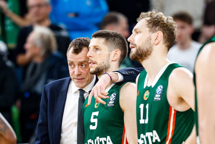 Aleksej Nikolić je bil s 27 točkami prvi strelec Olimpije. | Foto: Aleš Fevžer