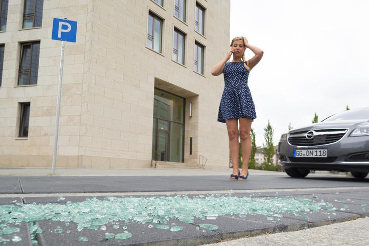 Komunikacijski sistem Opel OnStar voznikom ponuja pomoč v primeru nesreče ali kraje vozila. | Foto: Opel