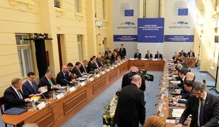 Vrh Evropske unije sprejel sibivsko izjavo z desetimi zavezami