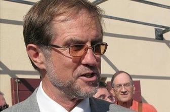 Lojze Peterle: Kruha nam ne manjka, soli pa