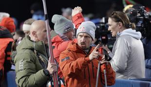 Marcel Hirscher se je za las izognil bizarni nesreči #video