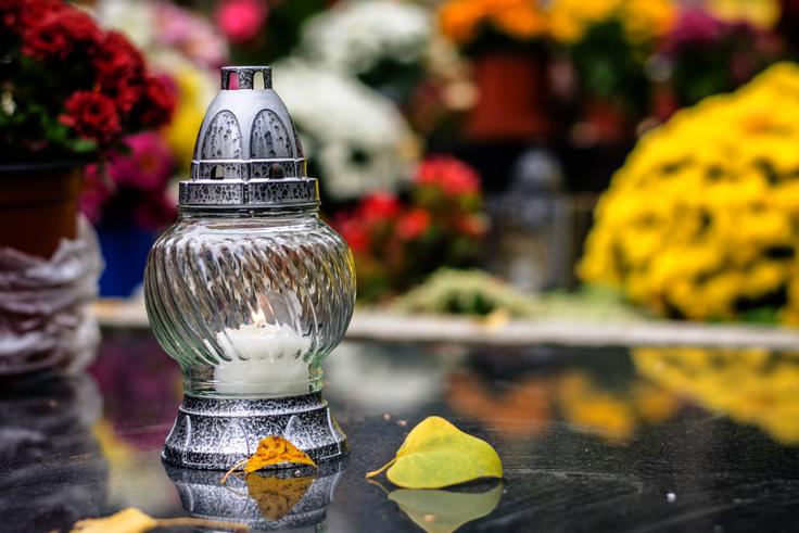 Po drugi svetovni vojni je bilo pri nas izvensodno likvidiranih 18.281 slovenskih vojnih ujetnikov in več kot 100 tisoč pripadnikov drugih jugoslovanskih narodov, tudi žensk in otrok. | Foto: Matic Tomšič / Thinkstock