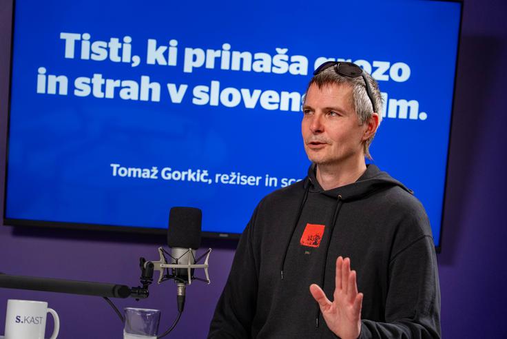 "Danes bi bilo na gigabajte posnetkov, mislim pa, da je tam vsega okrog dvajset fotografij," je o arhivskem gradivu, ki ga o Metodu Trobcu hrani Muzej slovenske policije, povedal Tomaž Gorkič. | Foto: Luka Petrič