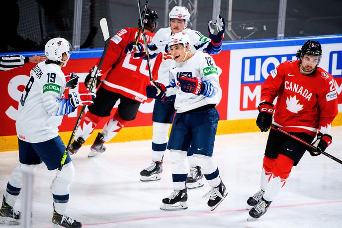 ZDA Kanada SP v hokeju 2021 Riga | Američani so na večerni tekmi s 5:1 odpravili Kanado. Tako visoko je na SP niso premagali še nikoli. Kanadčani so po dveh tekmah še brez zmage. | Foto Guliverimage