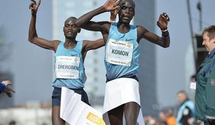 Kenijec na svojem prvem polmaratonu za 51 sekund zgrešil svetovni rekord