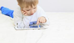 "Ne zdi se mi pomembno, če je nosilec vsebine papir ali elektronski medij."