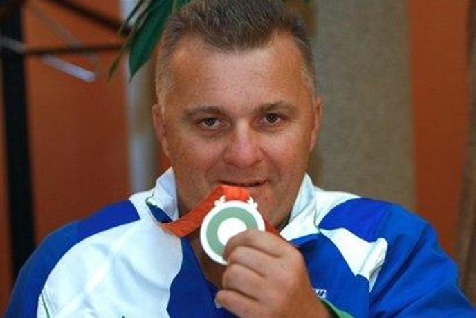 Bučen sprejem za paraolimpijce