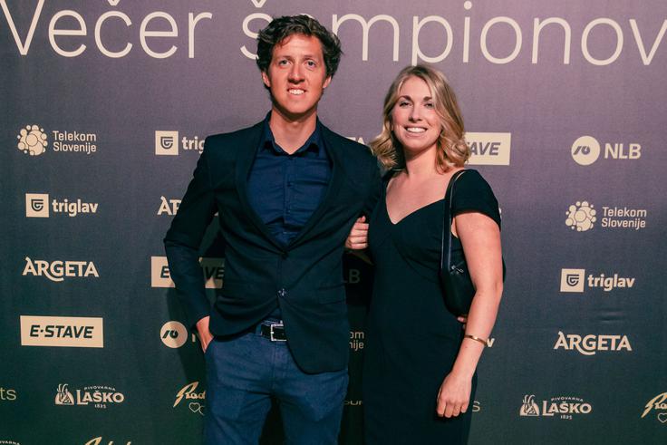 Miha Dovžan je rojstvo svojega prvorojenca, ki sta se ga s partnerko Nevo razveselila leta 2023, zamudil, saj je imel ravno takrat tekmo na Norveškem. | Foto: Mediaspeed