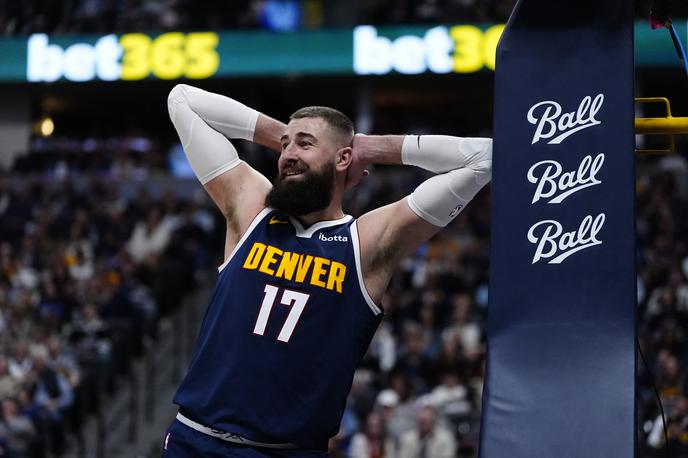 Denver Nuggets  Jonas Valančiunas |  Jonas Valančiunas ne bo mogel igrati vsaj štiri tedne. | Foto Reuters