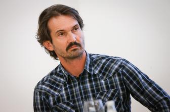 Zakaj preiskava smrti v Luki Koper stoji? Ker ima država le enega inšpektorja.