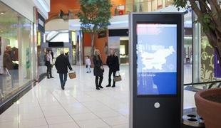 Digitalni zasloni – viri aktualnih in praktičnih informacij