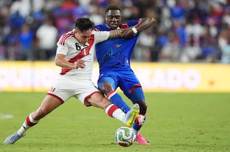 Haitijska nogometna reprezentanca morala spremeniti dres za SP