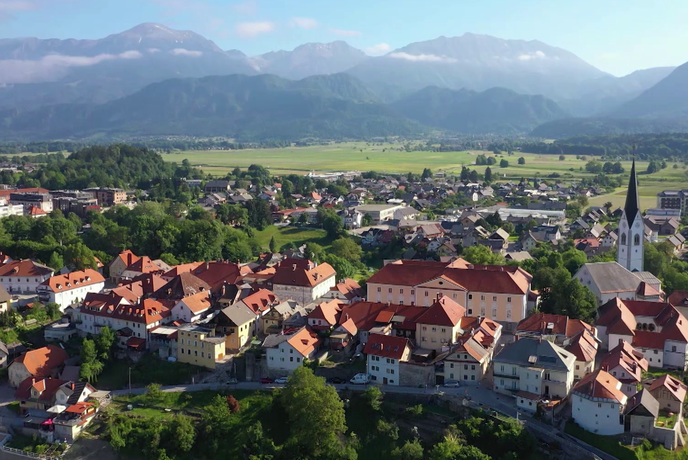 Obiskali smo slovensko prestolnico čokolade in čebelarstva #video