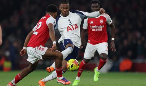 V živo:  londonski derbi na Emiratesu, poraz Bijolovih