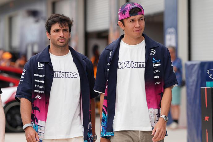 Carlos Sainz Alex Albon | Carlos Sainz in Alex Albon bosta vsaj še eno leto ekipna kolega pri Williamsu. | Foto Guliverimage
