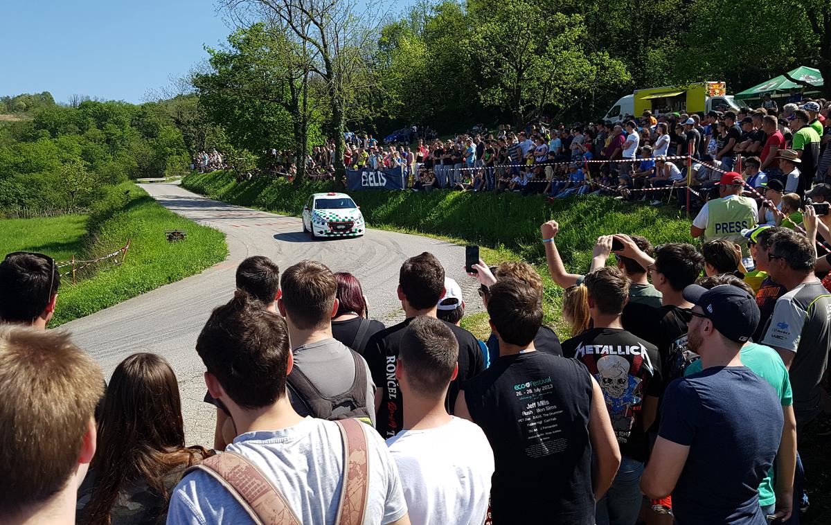 reli Vipavska dolina | Ovinki v Velikih Žabljah bodo spet osrednja točka relija Vipavska dolina. | Foto Gregor Pavšič