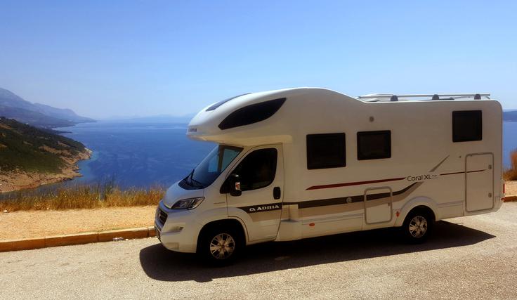 Adria mobil coral XL | Foto: Metka Prezelj