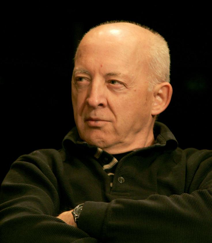 "Ker naročniki niso pripravljeni financirati metodološko bolj izpopolnjenih in kompleksnih javnomnenjskih raziskav, ki so seveda dražje, te vedno zgrešijo," pravi predavatelj tržnega komuniciranja na FDV Miro Kline. | Foto: STA ,