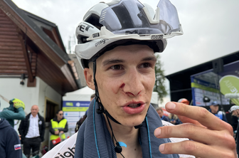 Anže Ravbar tretji v peti etapi Tour de l'Avenirja #video